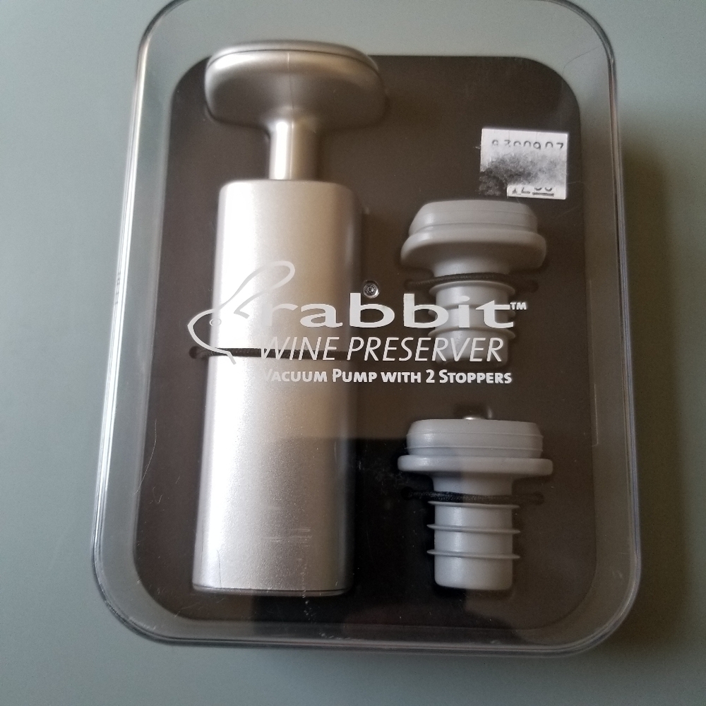 Rabbitt wine preserver Brand new in box